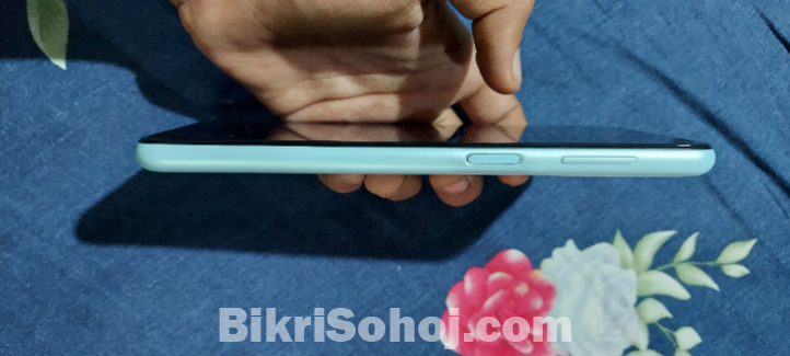 Samsung F13 6/128